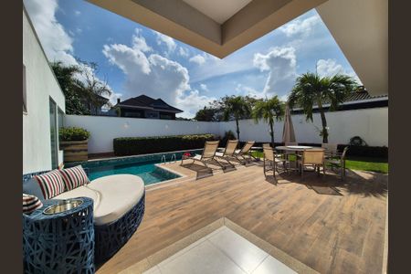 Casa de condomínio à venda com 680m², 5 quartos e 3 vagas Casa de condomínio à venda com 680m², 5 quartos e 3 vagasÁrea comum