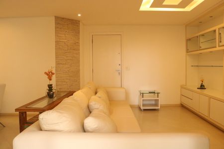 Apartamento à venda com 127m², 3 quartos e 2 vagasSala