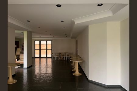 Apartamento à venda com 127m², 3 quartos e 2 vagas Apartamento à venda com 127m², 3 quartos e 2 vagasÁrea comum - Salão de festas