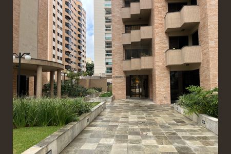 Apartamento à venda com 127m², 3 quartos e 2 vagas Apartamento à venda com 127m², 3 quartos e 2 vagasÁrea comum