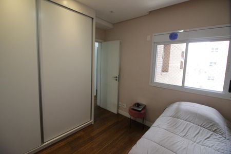 Apartamento para alugar com 137m², 3 quartos e 2 vagasQuarto 
