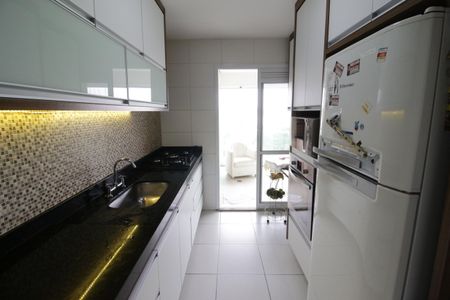 Apartamento para alugar com 137m², 3 quartos e 2 vagasCozinha