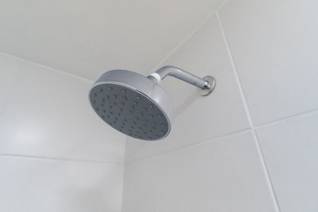 Apartamento para alugar com 68m², 2 quartos e 1 vaga Apartamento para alugar com 68m², 2 quartos e 1 vagaBanheiro da Suíte