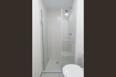 Apartamento para alugar com 68m², 2 quartos e 1 vaga Apartamento para alugar com 68m², 2 quartos e 1 vagaBanheiro da Suíte