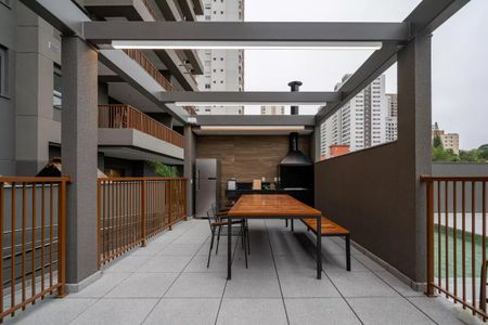 Apartamento para alugar com 68m², 2 quartos e 1 vaga Apartamento para alugar com 68m², 2 quartos e 1 vagaÁrea comum - Churrasqueira