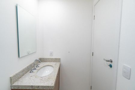 Apartamento para alugar com 68m², 2 quartos e 1 vaga Apartamento para alugar com 68m², 2 quartos e 1 vagaBanheiro Social