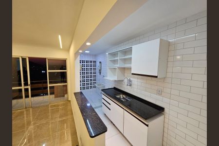 Apartamento à venda com 55m², 2 quartos e 1 vagaCozinha