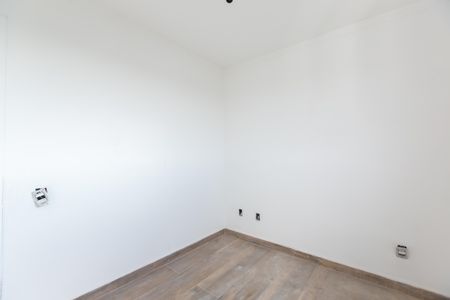 Apartamento para alugar com 42m², 2 quartos e sem vaga Apartamento para alugar com 42m², 2 quartos e sem vagaQuarto 2