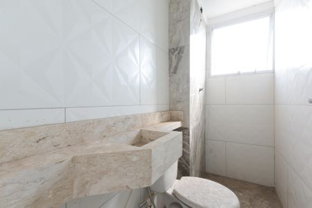 Apartamento para alugar com 42m², 2 quartos e sem vaga Apartamento para alugar com 42m², 2 quartos e sem vagaBanheiro