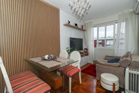 Sala de apartamento para alugar com 2 quartos, 58m² em Jardim São Pedro, Porto Alegre
