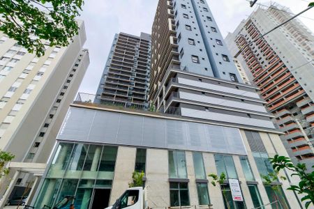 Fachada  de apartamento à venda com 2 quartos, 42m² em Santo Amaro, São Paulo