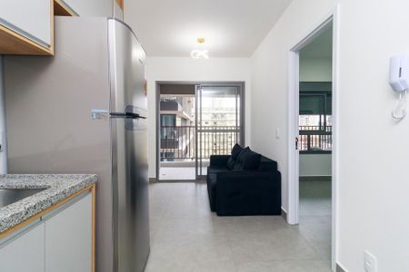 Sala de apartamento para alugar com 2 quartos, 42m² em Santo Amaro, São Paulo