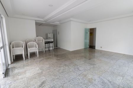 Apartamento para alugar com 47m², 2 quartos e 1 vaga Apartamento para alugar com 47m², 2 quartos e 1 vagaÁrea comum - Salão de festas