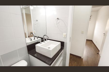 Apartamento para alugar com 58m², 2 quartos e 1 vaga Apartamento para alugar com 58m², 2 quartos e 1 vagaBanheiro