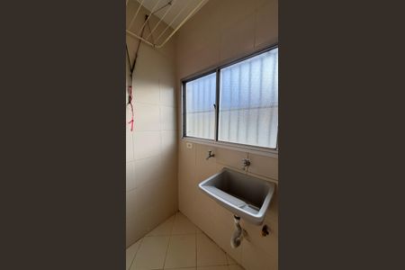 Apartamento para alugar com 60m², 2 quartos e 1 vagaÁrea de Serviço