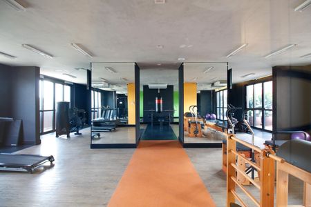 Studio para alugar com 24m², 1 quarto e sem vaga Studio para alugar com 24m², 1 quarto e sem vagaÁrea Comum - Academia