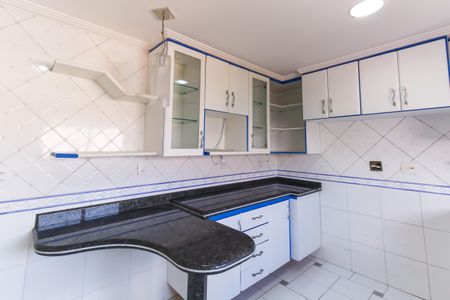 Apartamento à venda com 130m², 3 quartos e 4 vagasCozinha