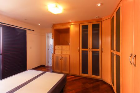 Apartamento à venda com 130m², 3 quartos e 4 vagasSuíte