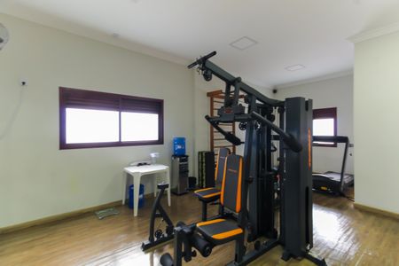 Apartamento à venda com 130m², 3 quartos e 4 vagasÁrea comum - Academia