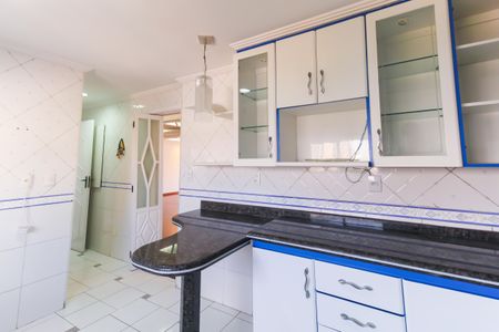 Apartamento à venda com 130m², 3 quartos e 4 vagasCozinha