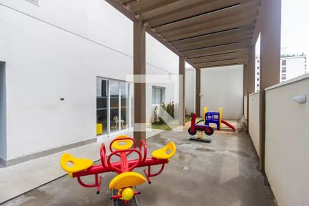 Apartamento para alugar com 60m², 2 quartos e 1 vaga Apartamento para alugar com 60m², 2 quartos e 1 vagaÁrea comum - Playground