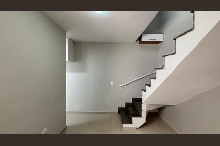 Sala de apartamento à venda com 2 quartos, 92m² em Vila Helena, Santo André