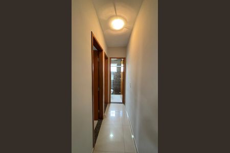 Corredor de apartamento à venda com 2 quartos, 92m² em Vila Helena, Santo André