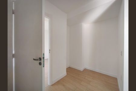 Apartamento à venda com 46m², 1 quarto e 1 vaga Apartamento à venda com 46m², 1 quarto e 1 vagaCorredor