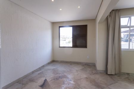 Sala de apartamento à venda com 2 quartos, 110m² em Padre Eustáquio, Belo Horizonte