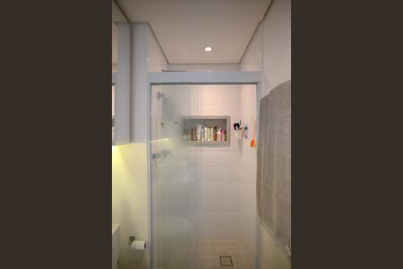 Apartamento para alugar com 74m², 1 quarto e sem vaga Apartamento para alugar com 74m², 1 quarto e sem vagaBanheiro da Suíte