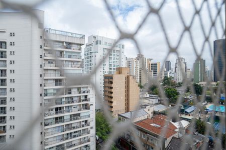 Apartamento à venda com 34m², 1 quarto e 1 vaga Apartamento à venda com 34m², 1 quarto e 1 vagaVista da Varanda da Sala