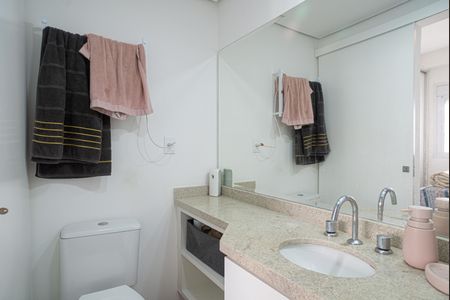 Apartamento à venda com 34m², 1 quarto e 1 vaga Apartamento à venda com 34m², 1 quarto e 1 vagaBanheiro da Suíte