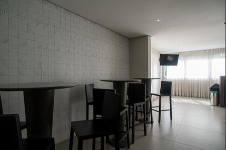 Apartamento à venda com 34m², 1 quarto e 1 vaga Apartamento à venda com 34m², 1 quarto e 1 vagaÁrea comum - Salão Gourmet