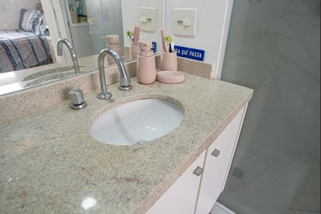 Apartamento à venda com 34m², 1 quarto e 1 vaga Apartamento à venda com 34m², 1 quarto e 1 vagaBanheiro da Suíte