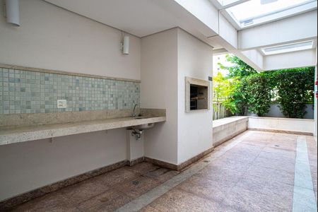 Apartamento à venda com 34m², 1 quarto e 1 vaga Apartamento à venda com 34m², 1 quarto e 1 vagaÁrea comum - Churrasqueira