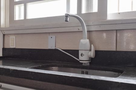 Casa à venda com 232m², 2 quartos e 4 vagasCozinha e Área de Serviço