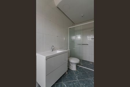 Casa à venda com 232m², 2 quartos e 4 vagasBanheiro da Suíte 1