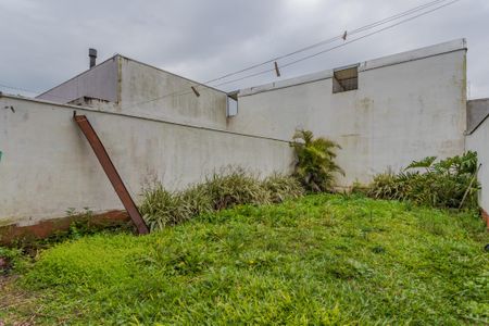 Casa à venda com 232m², 2 quartos e 4 vagasQuintal