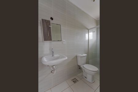 Casa à venda com 232m², 2 quartos e 4 vagasBanheiro da Suíte 2