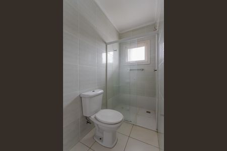 Casa à venda com 232m², 2 quartos e 4 vagasBanheiro da Suíte 2