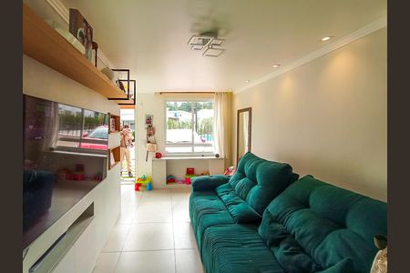 Casa de condomínio para alugar com 59m², 2 quartos e 1 vagaSala