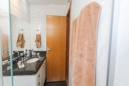 Apartamento à venda com 140m², 4 quartos e 3 vagasBanheiro da Suíte