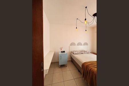 Quarto de apartamento à venda com 2 quartos, 45m² em Vila Linda, Santo André