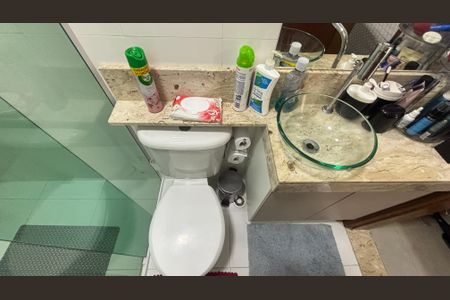 Apartamento à venda com 75m², 3 quartos e 2 vagasBanheiro da Suíte