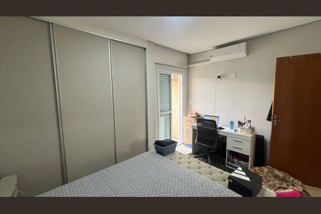 Apartamento à venda com 75m², 3 quartos e 2 vagasSuíte