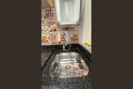 Apartamento à venda com 75m², 3 quartos e 2 vagasÁrea de Serviço