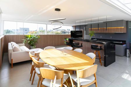 Apartamento à venda com 146m², 3 quartos e 2 vagas Apartamento à venda com 146m², 3 quartos e 2 vagasCobertura