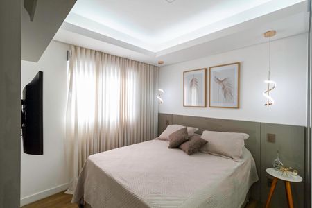 Apartamento à venda com 146m², 3 quartos e 2 vagas Apartamento à venda com 146m², 3 quartos e 2 vagasSuíte