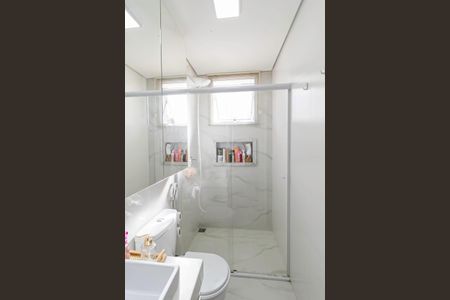 Apartamento à venda com 146m², 3 quartos e 2 vagas Apartamento à venda com 146m², 3 quartos e 2 vagasBanheiro da suíte