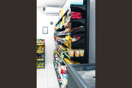 Apartamento à venda com 78m², 2 quartos e 2 vagasMercado